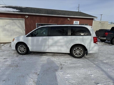 Used 2016 Dodge Grand Caravan SXT for Sale in Saskatoon, Saskatchewan