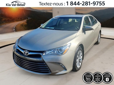 Used 2017 Toyota Camry SE * SIÈGES CHAUFFANTS * CAMÉRA * BLUETOOTH * A/C* for Sale in Québec, Quebec