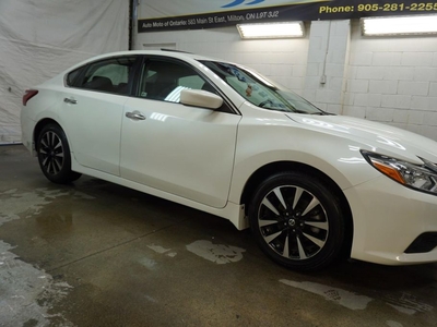 Used 2018 Nissan Altima 2.5 SV *SERVICE RECORDS* CERTIFIED CAMERA NAV BLUETOOTH HEATED SEATS SUNROOF CRUISE ALLOYS for Sale in Milton, Ontario