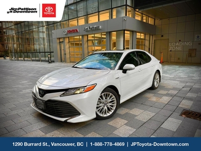 Used 2018 Toyota Camry HYBRID XLE/Bird's Eye View Monitor/Front & Rear Sensors for Sale in Vancouver, British Columbia