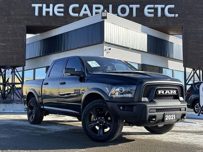 Used 2021 RAM 1500 Classic Warlock CREW CAB SHORT BED 5.7' APPLE CARPLAY/ANDROID AUTO, BACK UP CAM, HEATED SEATS/STEERING WHEEL, CRUISE CONTROL, BLUETOOTH! for Sale in Sudbury, Ontario