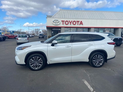 Used 2021 Toyota Highlander Hybrid Limited for Sale in Cambridge, Ontario