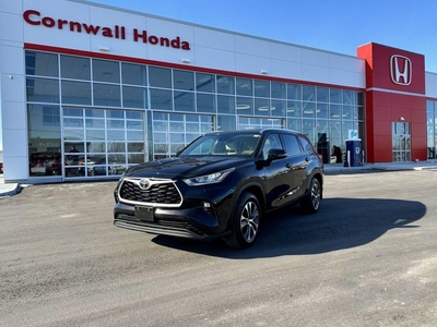 Used 2021 Toyota Highlander XLE for Sale in Cornwall, Ontario