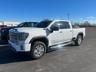 Used 2022 GMC Sierra 2500 HD Denali 2500HD, 4WD, LEATHER , 4D CREW CAB, LOW KMS, WOW! for Sale in Tilbury, Ontario