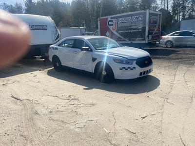 2019 ford Taurus X police car