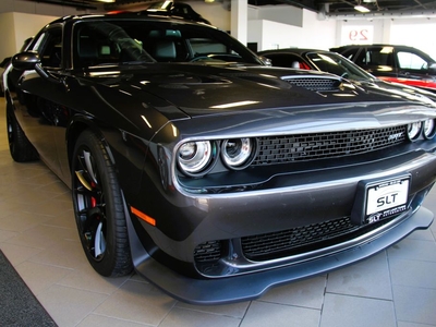 Used 2016 Dodge Challenger SRT Hellcat ONLY 1651 KMS! 707HP! for Sale in Markham, Ontario