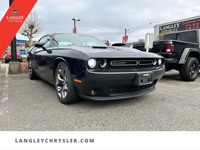 Used 2016 Dodge Challenger SXT Navi Leather Backup Cam for Sale in Surrey, British Columbia