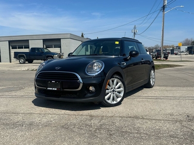 Used 2019 MINI Cooper Cooper NO ACCIDENTS REARVIEWCMRA - Toronto for Sale in Oakville, Ontario