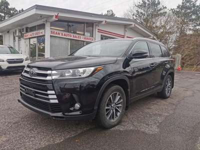 Used 2019 Toyota Highlander XLE AWD for Sale in Ottawa, Ontario