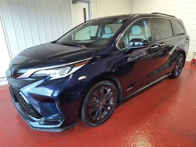 Used 2021 Toyota Sienna XSE HYBRID for Sale in Pembroke, Ontario