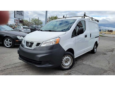 Used Nissan NV200 2017 for sale in Laval, Quebec