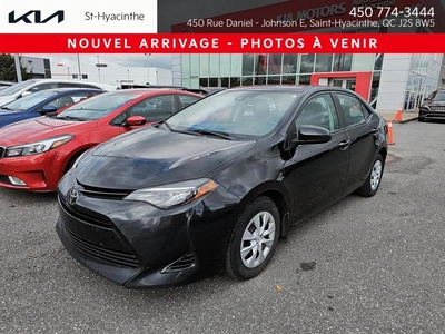 Used Toyota Corolla 2017 for sale in Saint-Hyacinthe, Quebec