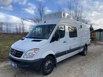 2007 Sprinter 3500 Van Custom Camper