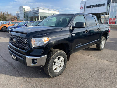 2017 Toyota Tundra SR5 Plus NICELY EQUIPPED