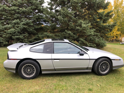 1987 Fiero GT