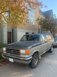 1990 Ford F150 XLT Lariat