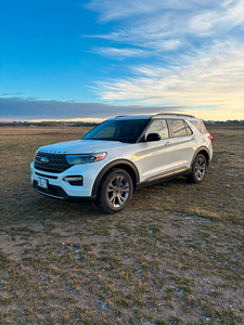 Ford Explorer XLT with Sport appearance package