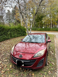Mazada 3 2010 - great condition, ready to drive-NW Winter Tire