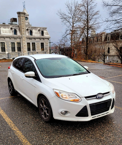 Well-maintained 2014 Ford Focus SE Manual