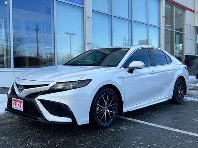 Used 2021 Toyota Camry HYBRID HYBRID-SE UPGRADE-SUNROOF+BEAUTIFUL ALLOYS+MORE! for Sale in Cobourg, Ontario