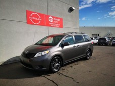 2013 TOYOTA SIENNA LE/7-PASS/V6/GREAT FAMILY VAN!