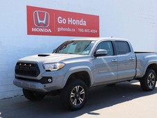 2018 TOYOTA TACOMA TRD OFF ROAD, DOUBLE CAB, 4WD NO ACCIDENTS!
