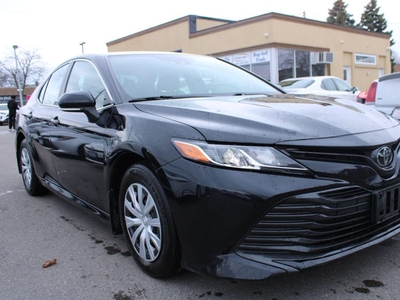 Used 2020 Toyota Camry LE Auto for Sale in Brampton, Ontario
