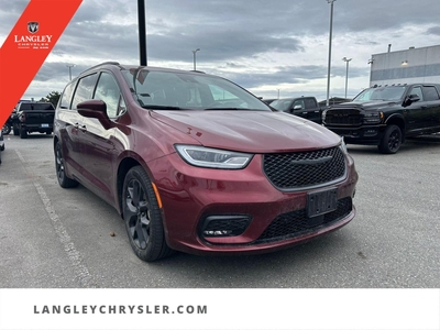 Used 2022 Chrysler Pacifica Limited Leather Pano- Sunroof Backup Cam for Sale in Surrey, British Columbia