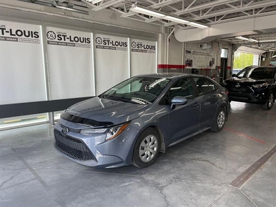 Used Toyota Corolla 2021 for sale in Cowansville, Quebec