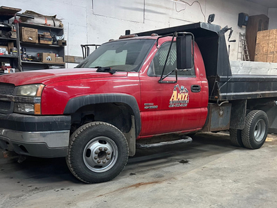 2003 3500 chevy dump with plow