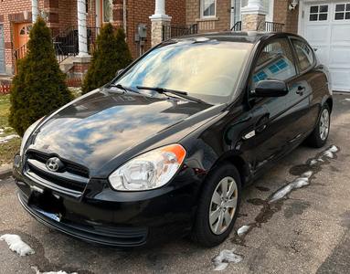 2010 HYUNDAI ACCENT - SERIOUS INQUIRIES ONLY ( SOLD AS IS)