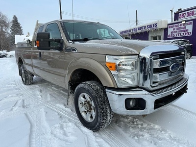 2013 FORD F-250 XL 6.2L SUPERCAB 4x4 ACCIDENT FREE ONLY 83,198KM