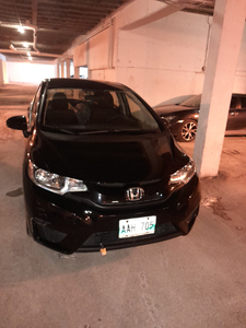 2016 HONDA FITLX LIKE-NEW. ONLY 12200km. NO ACCIDENTS! SAFETY