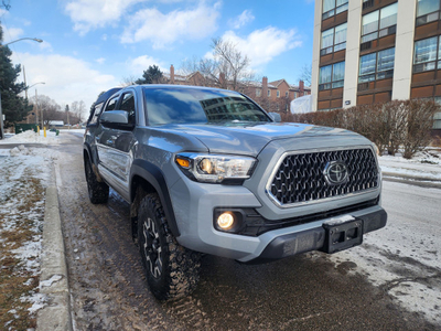 2019 Toyota Tacoma TRD OFFROAD 4x4 with BOX COVER NAVIGATION HEA