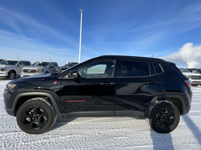 2023 Jeep Compass Trailhawk HEATED STEERING WHEEL
