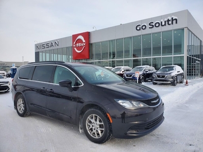 Used 2017 Chrysler Pacifica for Sale in Edmonton, Alberta