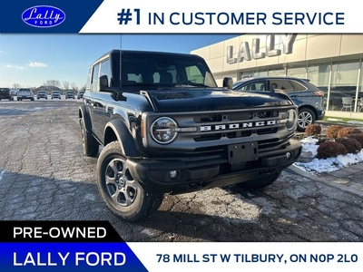 Used 2023 Ford Bronco Big Bend, Nav, Low Km’s, Mint!! for Sale in Tilbury, Ontario