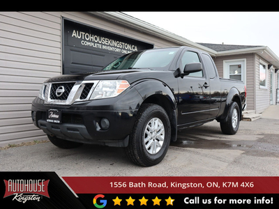2015 Nissan Frontier SV 6 CYL - CLEAN CARFAX - 4X4