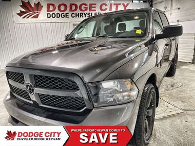 2023 Ram 1500 Classic Express 4x4 Crew Cab 5'7 Box