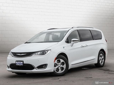 2018 CHRYSLER PACIFICA Hybrid Limited