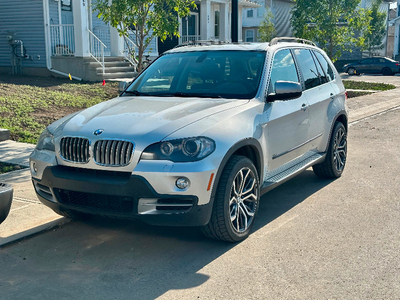 2007 BMW X5 4.8i 181500kms - 2 sets of rims/tires included