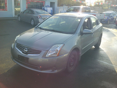 2011 Nissan Sentra with Extra Winter Wheels !