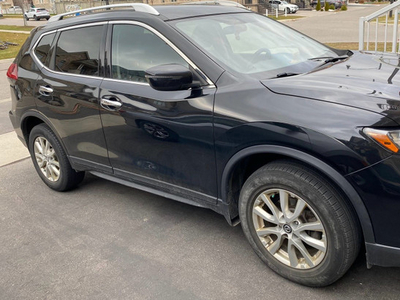 2018 Nissan Rogue SV - No accidents, Single owner