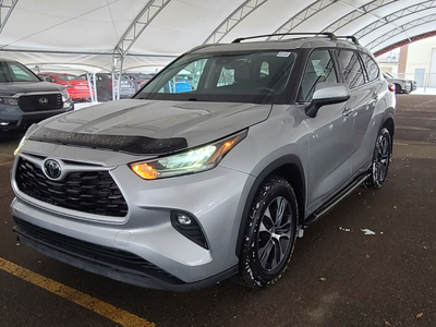 2022 Toyota Highlander XLE - One Owner, No Accidents