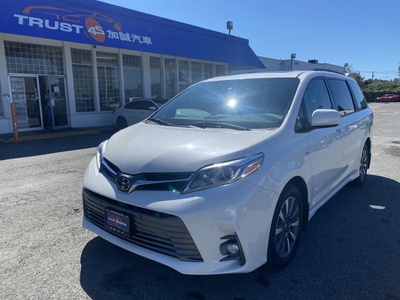 Used 2018 Toyota Sienna XLE 7-Passenger AWD for Sale in Richmond, British Columbia