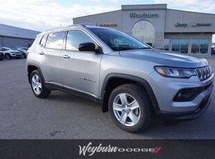 Used 2022 Jeep Compass North LOW KM! Heated Seats/Wheel Remote Start Nav Power Liftgate Leather for Sale in Weyburn, Saskatchewan