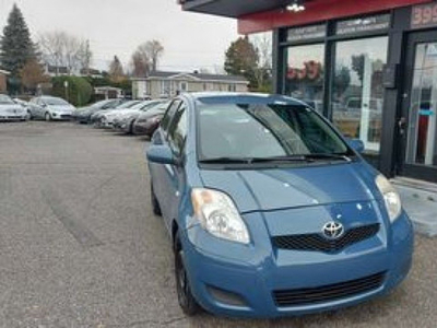 2011 Toyota Yaris LE/RS