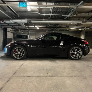 2014 Nissan 370Z Touring 2dr Coupe Automatic