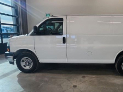 2019 GMC Savana 2500 Cargo Van