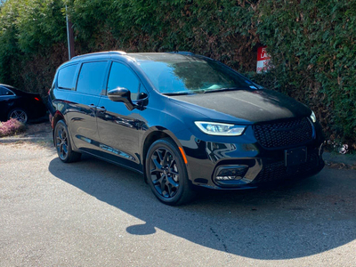 2021 Chrysler Pacifica Touring-L Plus + AWD/LEATHER/PANO SUNROOF